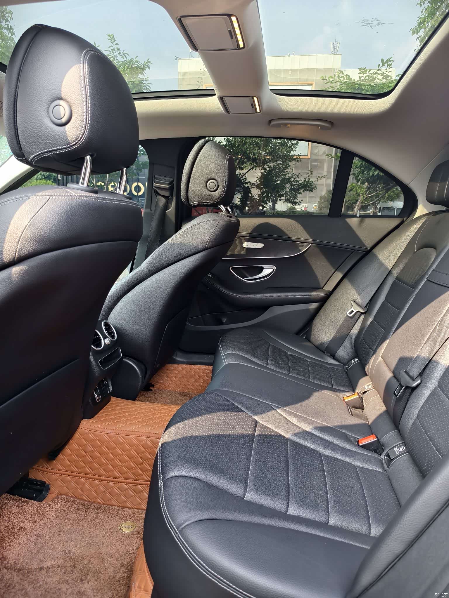 Mercedes-Benz C-Class, 2020 10