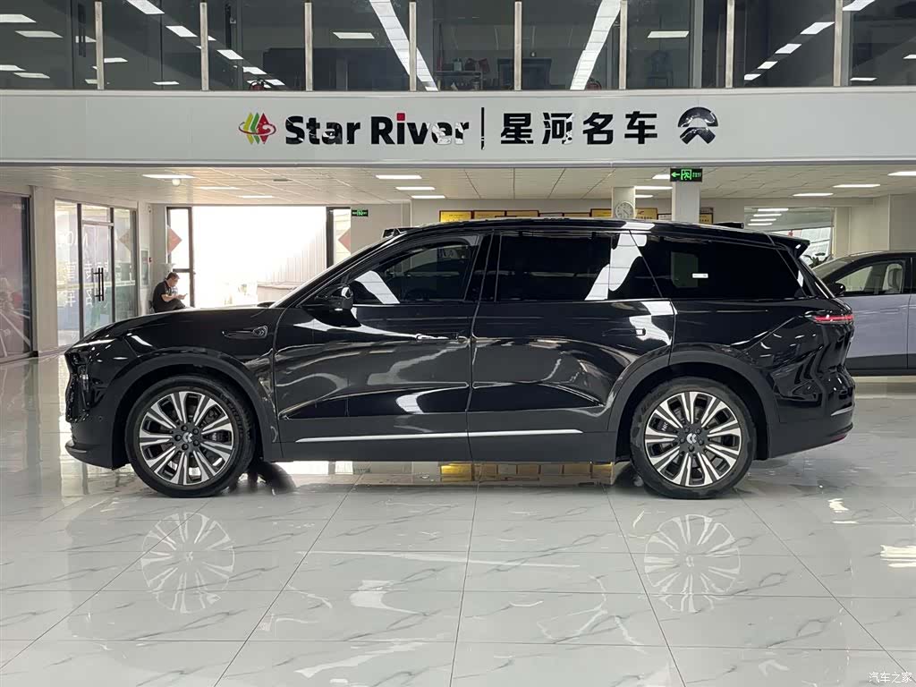 NIO ES8, 2023 4