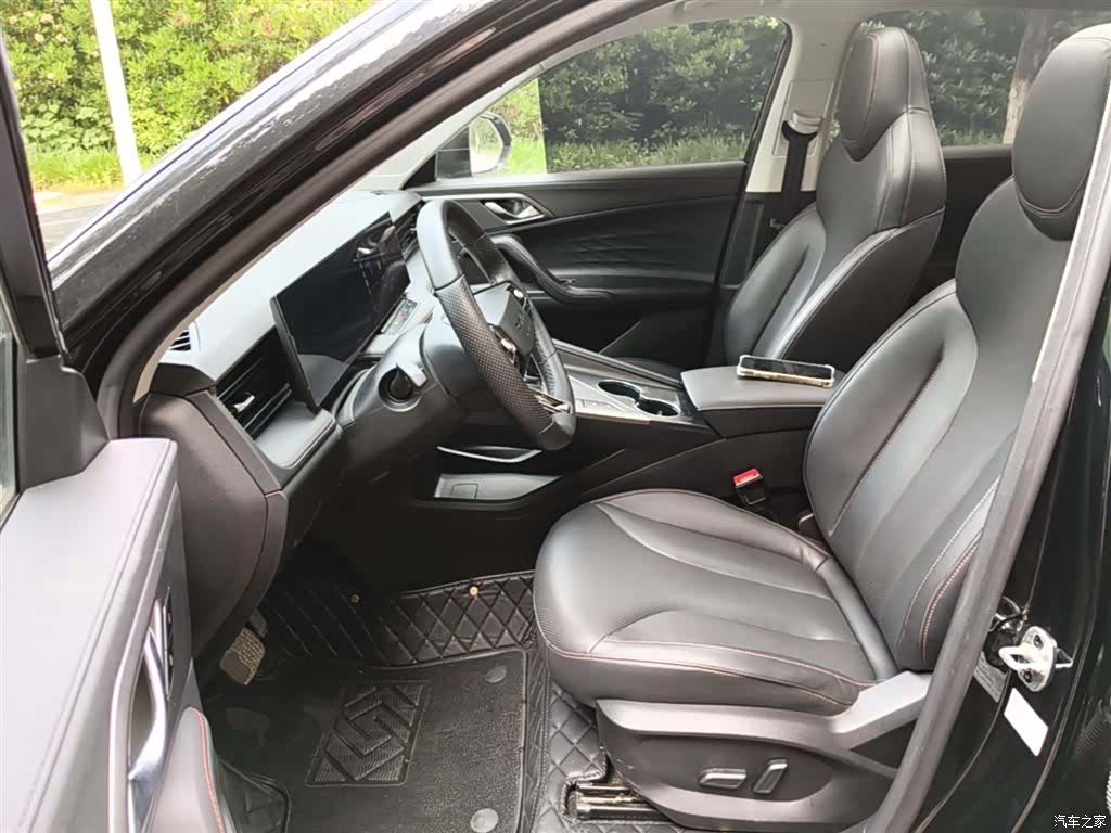 Roewe RX5, 2022 15