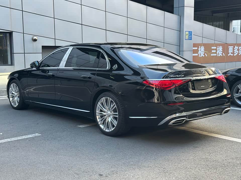 Mercedes-Benz Maybach S-class