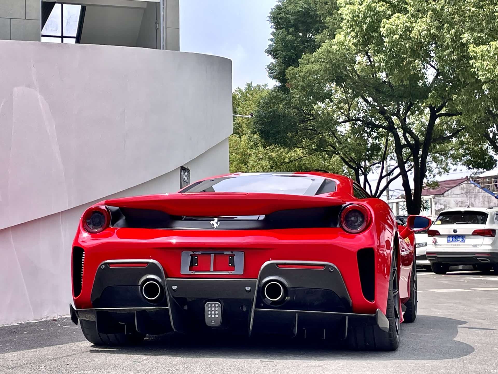 Ferrari 488, 2019 26