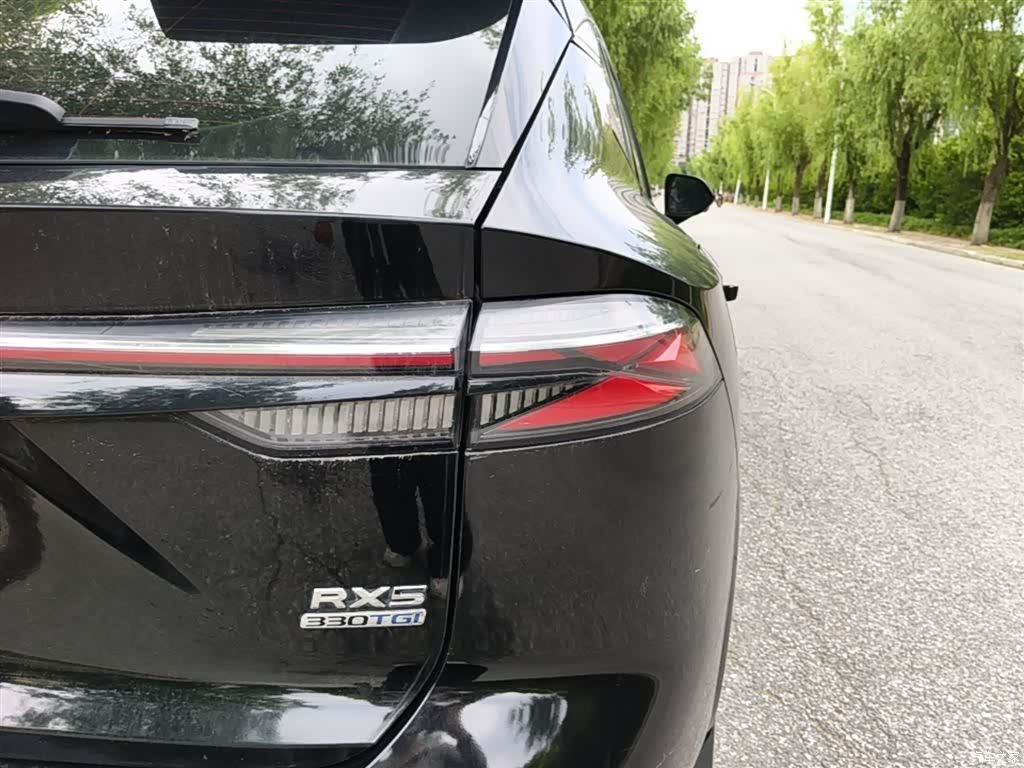 Roewe RX5, 2022 8