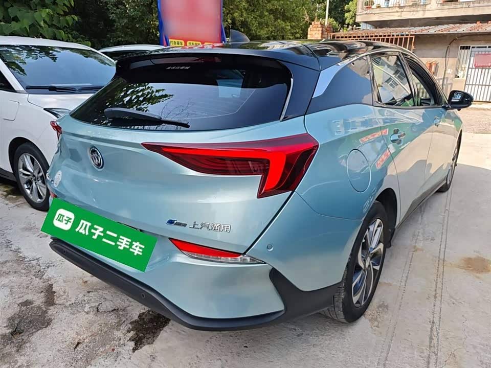 Buick Slightly blue 6