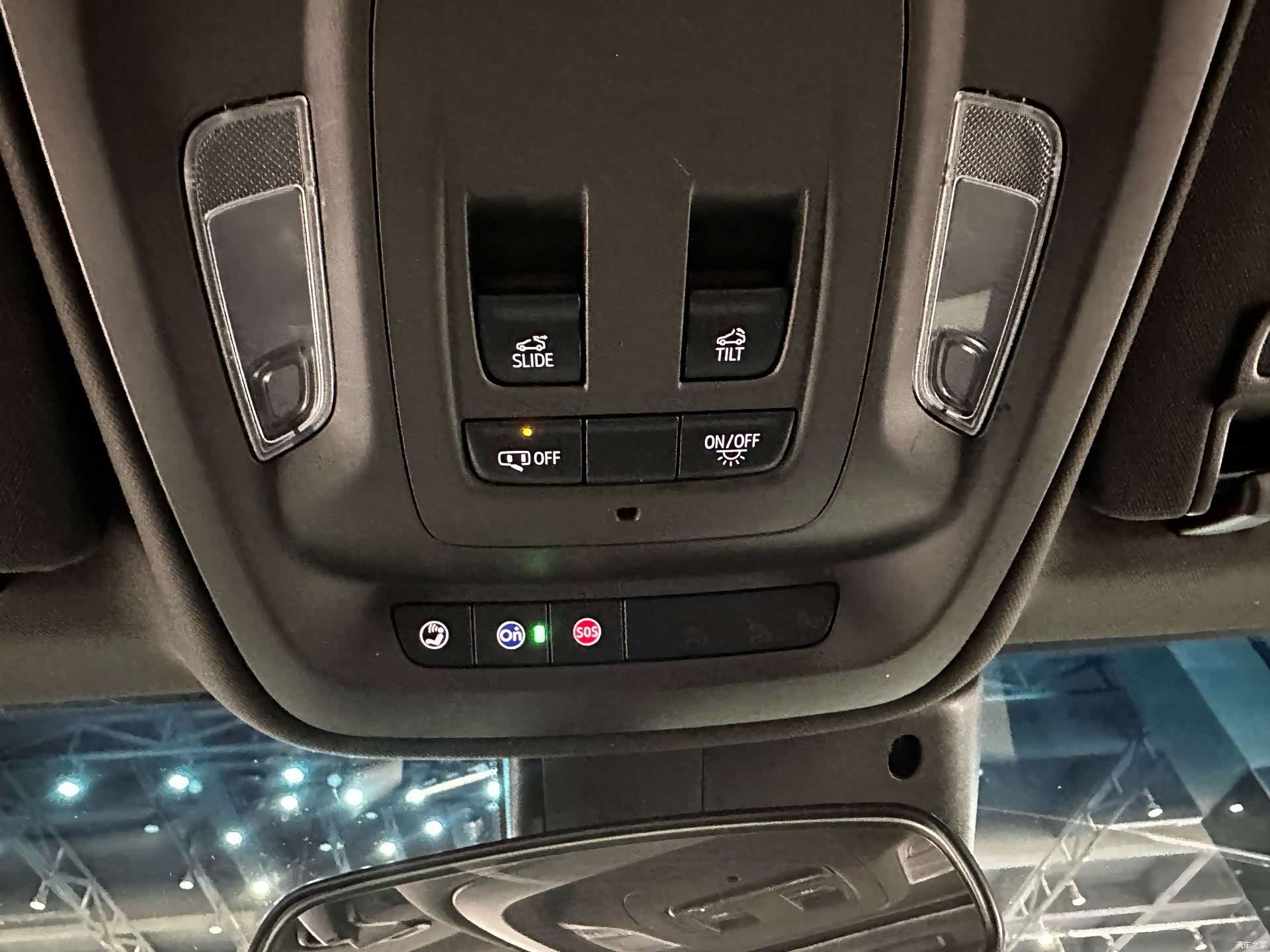 Cadillac CT4, 2023 13