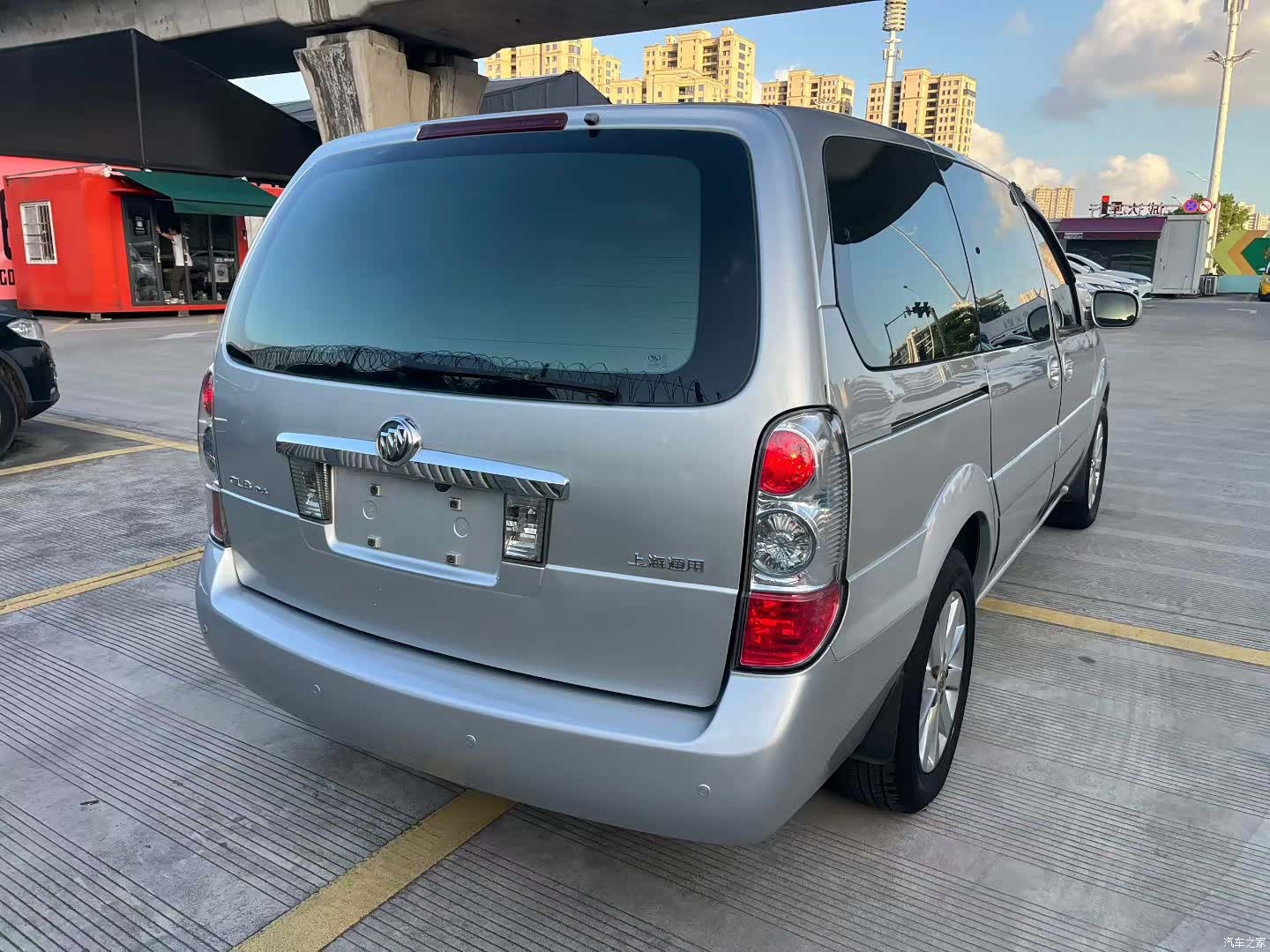 Buick GL8, 2015 7