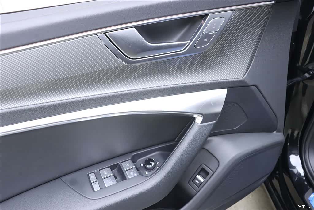 Audi A6L, 2023 13