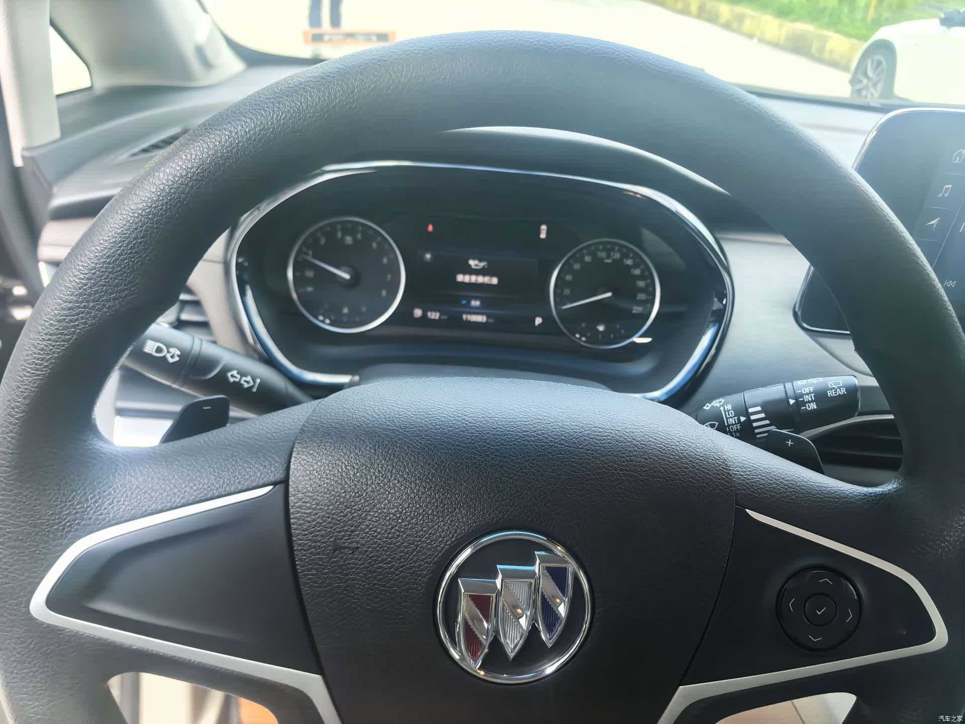 Buick GL8, 2021 11