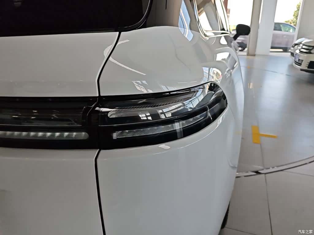 Leapmotor C16, 2025 8
