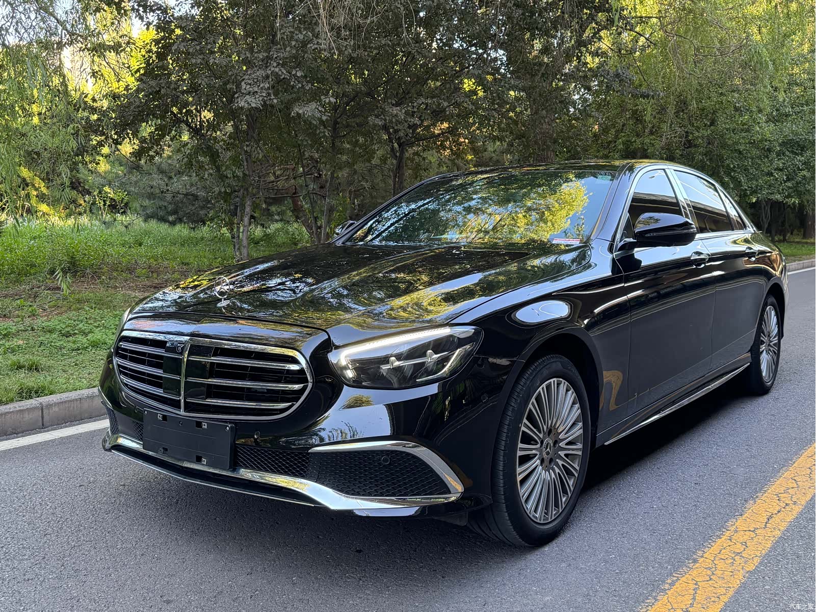 Mercedes-Benz E-Class, 2023 1