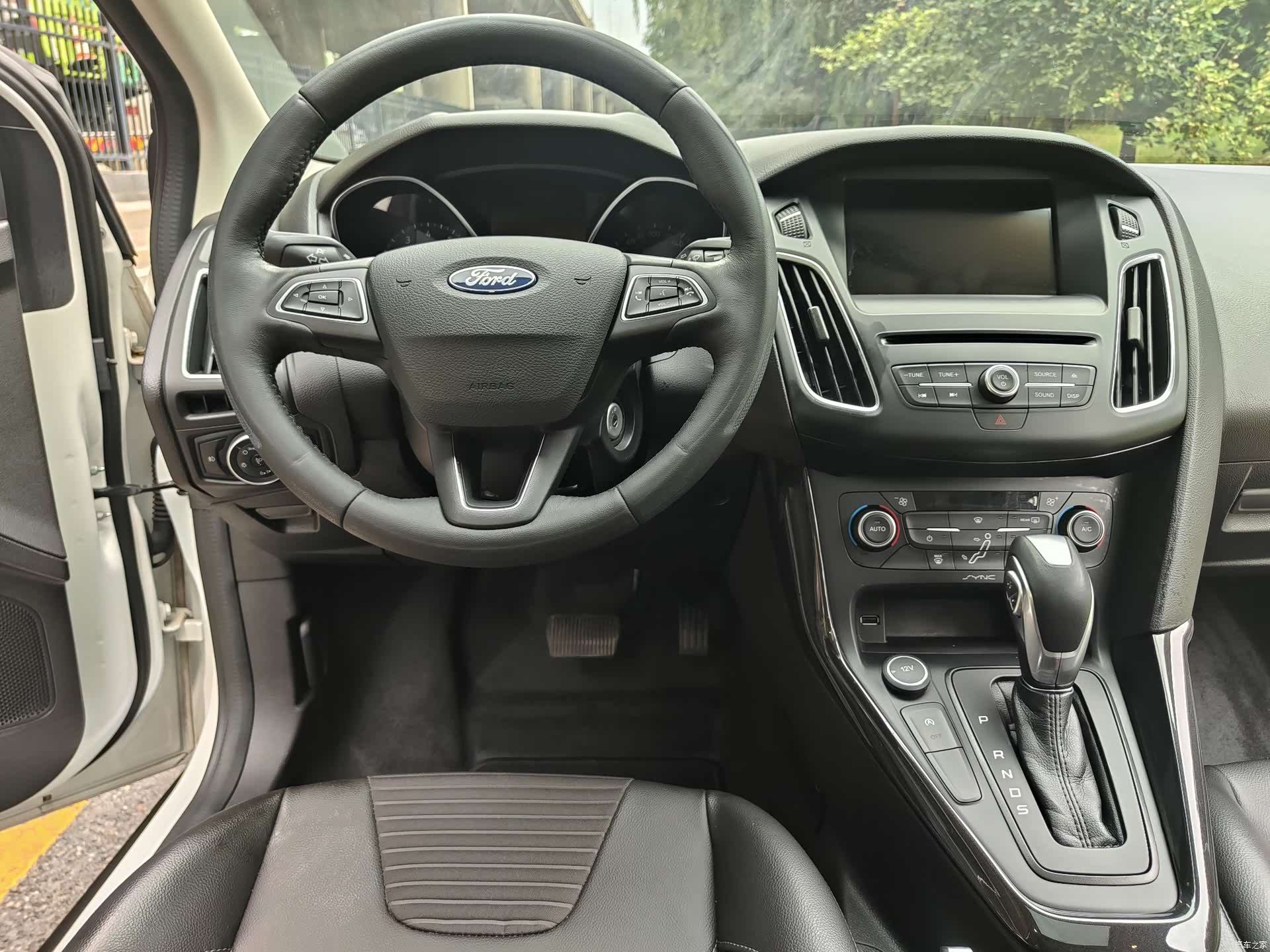 Ford Focus, 2018 7