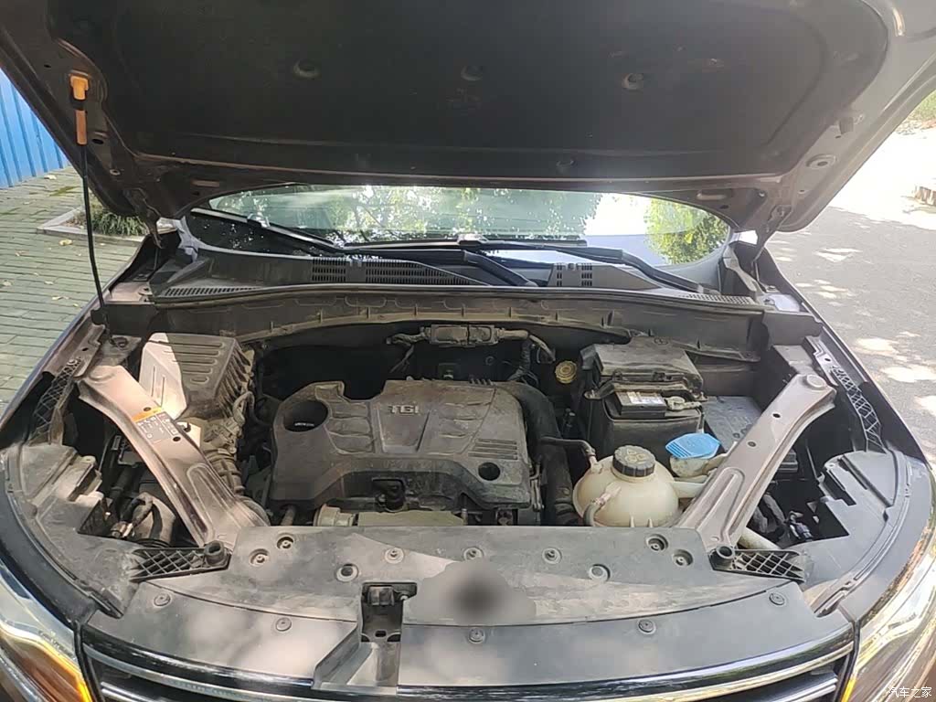 Roewe RX5, 2017 20