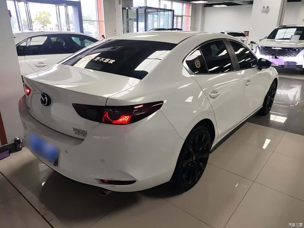 Mazda Mazda3, 2023 7
