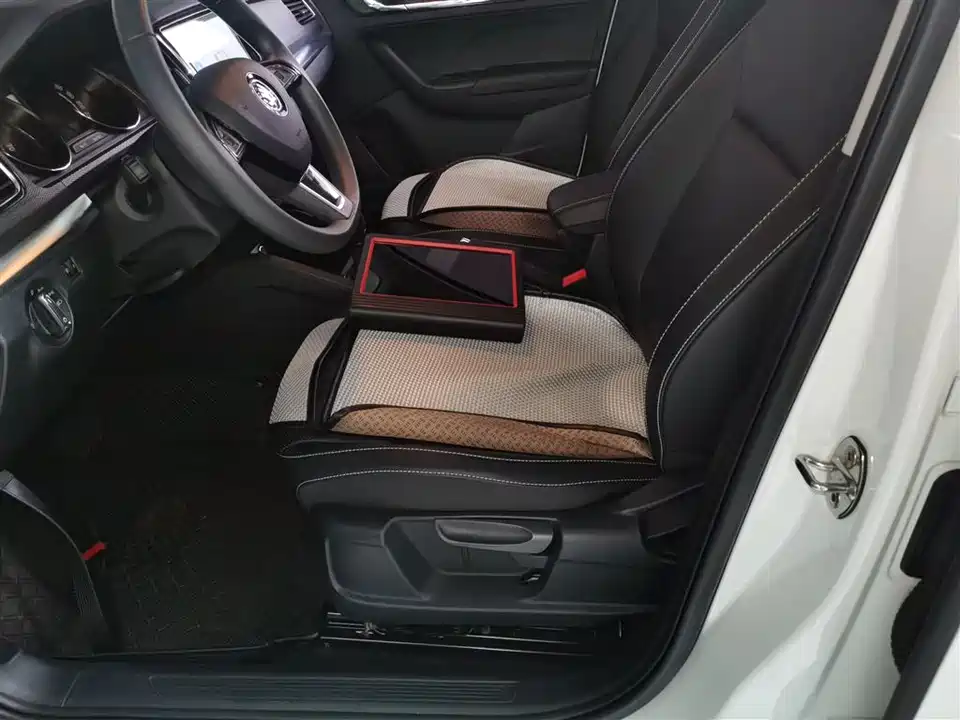 Skoda Komick Skoda Komick