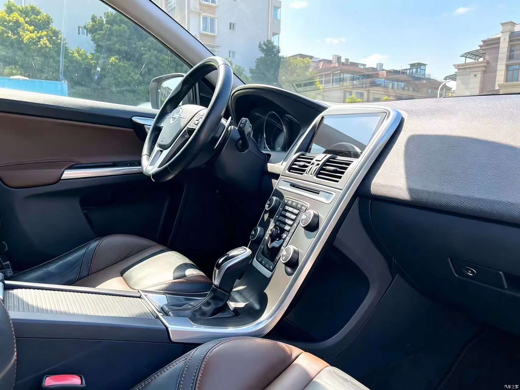 Volvo XC60, 2014 16