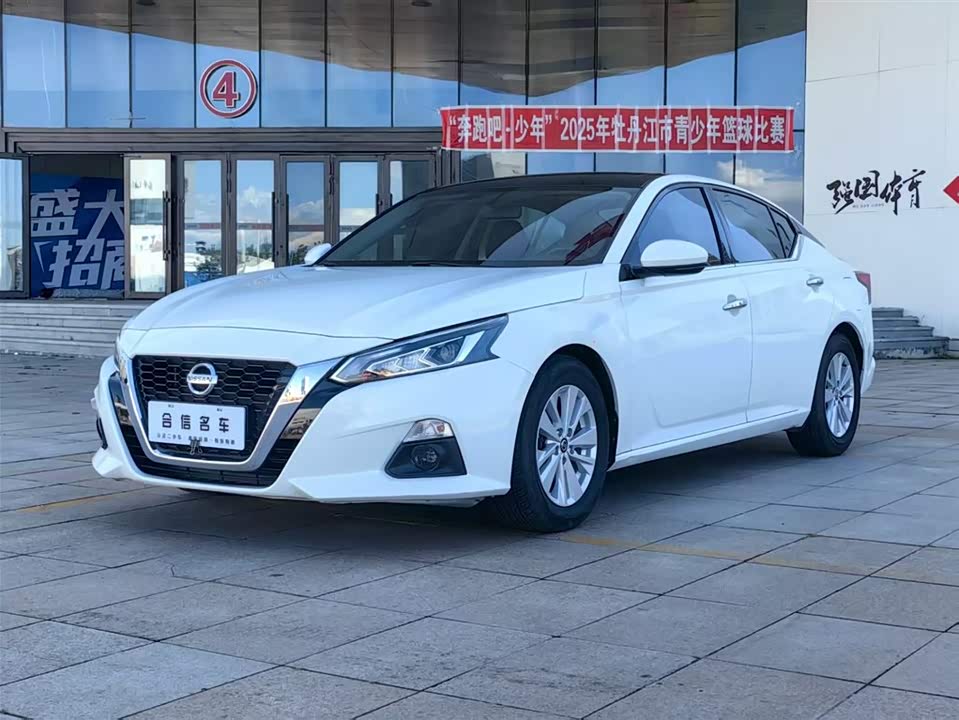 Nissan Teana