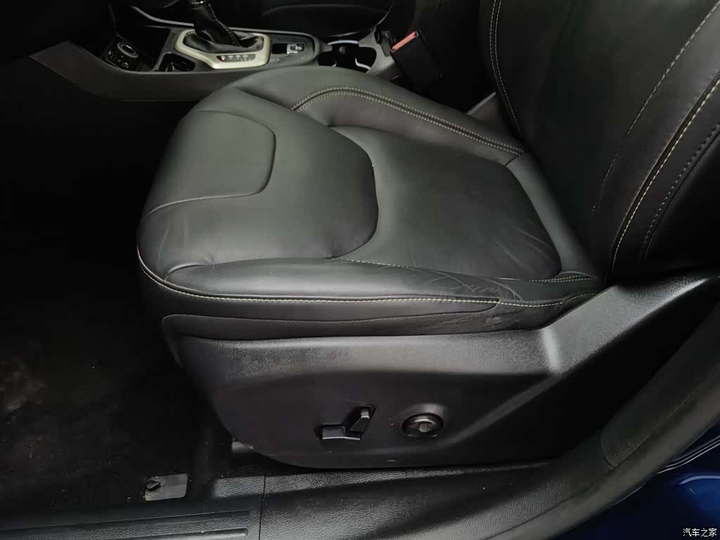 Jeep Cherokee, 2018 20