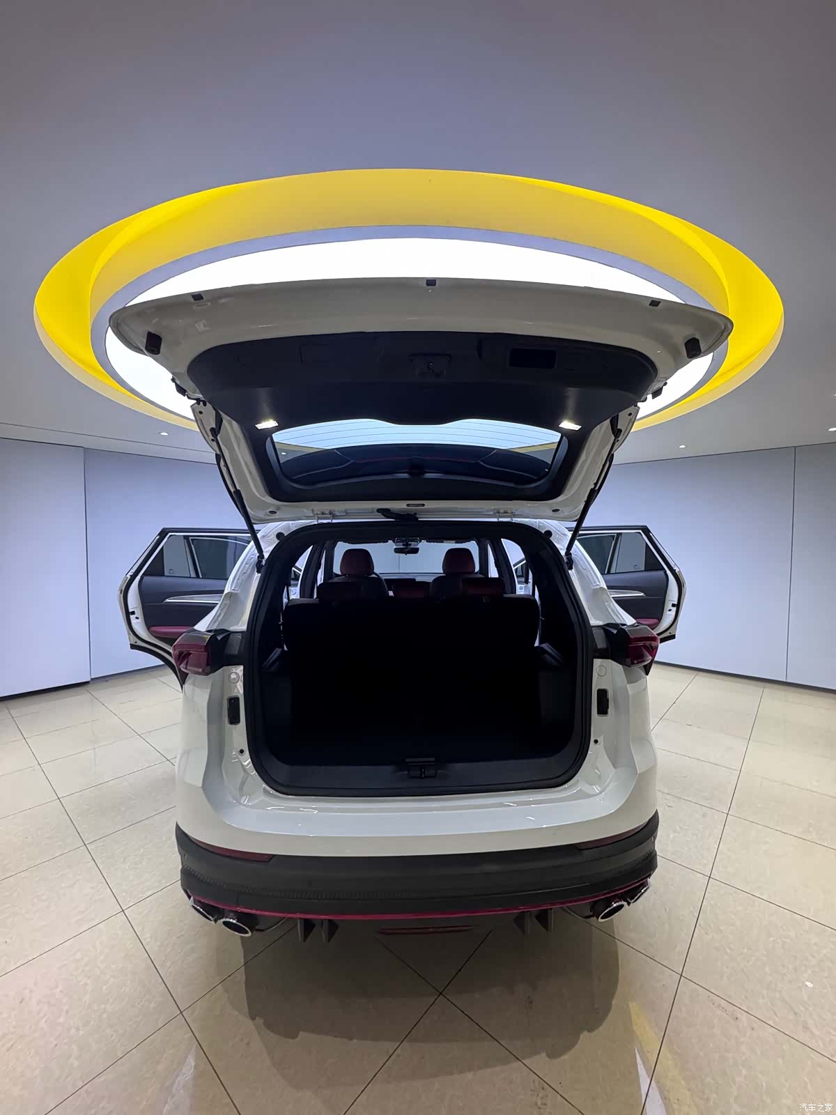 Jetour X70, 2023 23