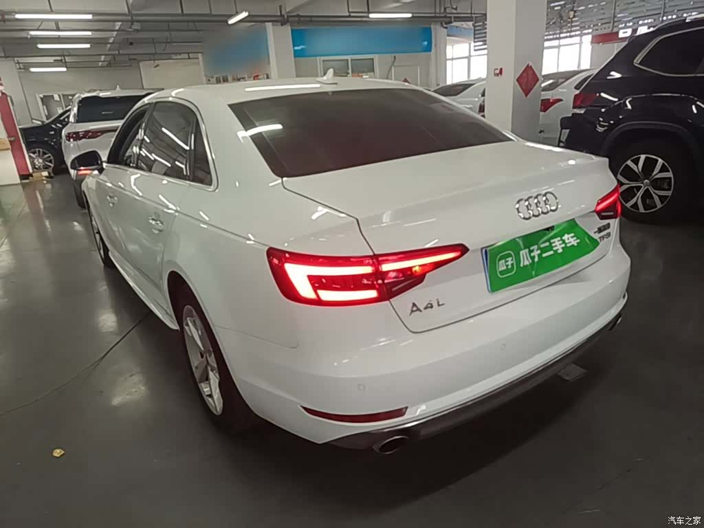 Audi A4L, 2017 23