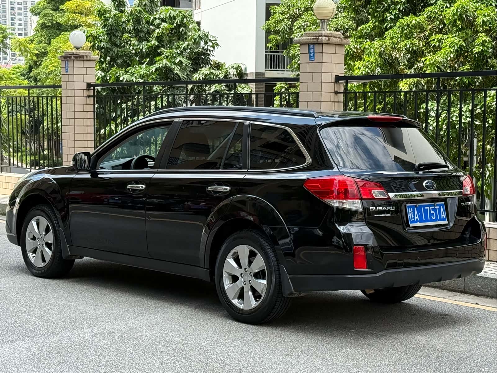 Subaru Outback, 2010 3