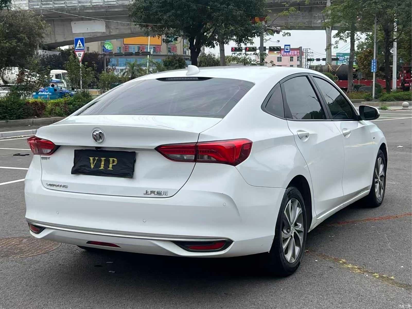 Buick Verano, 2022 7