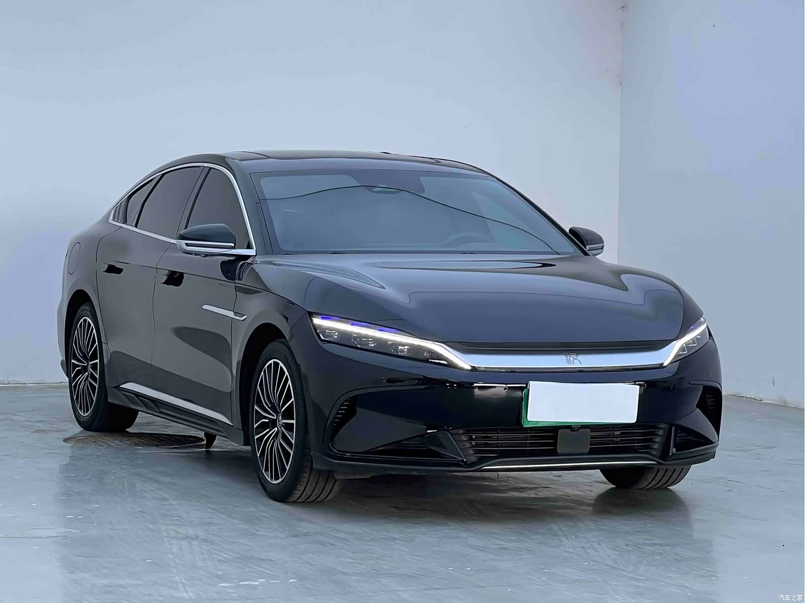 BYD Han, 2024 3