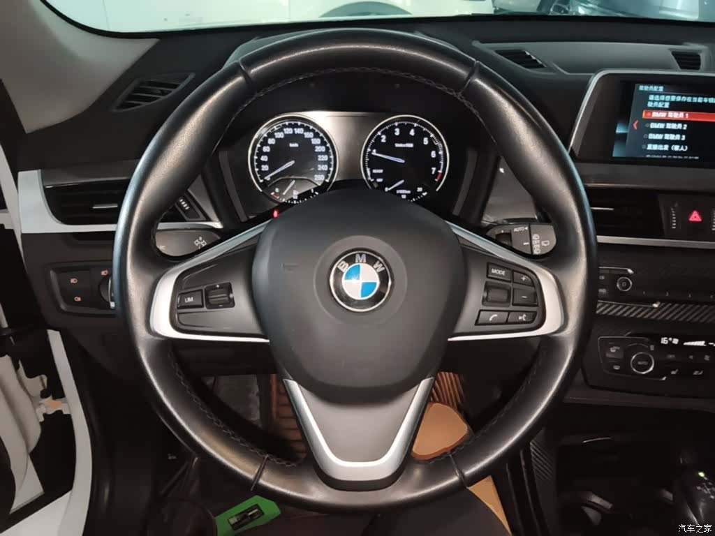 BMW X1, 2019 11