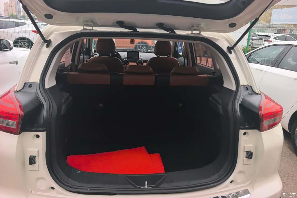 BAIC X35, 2017 4