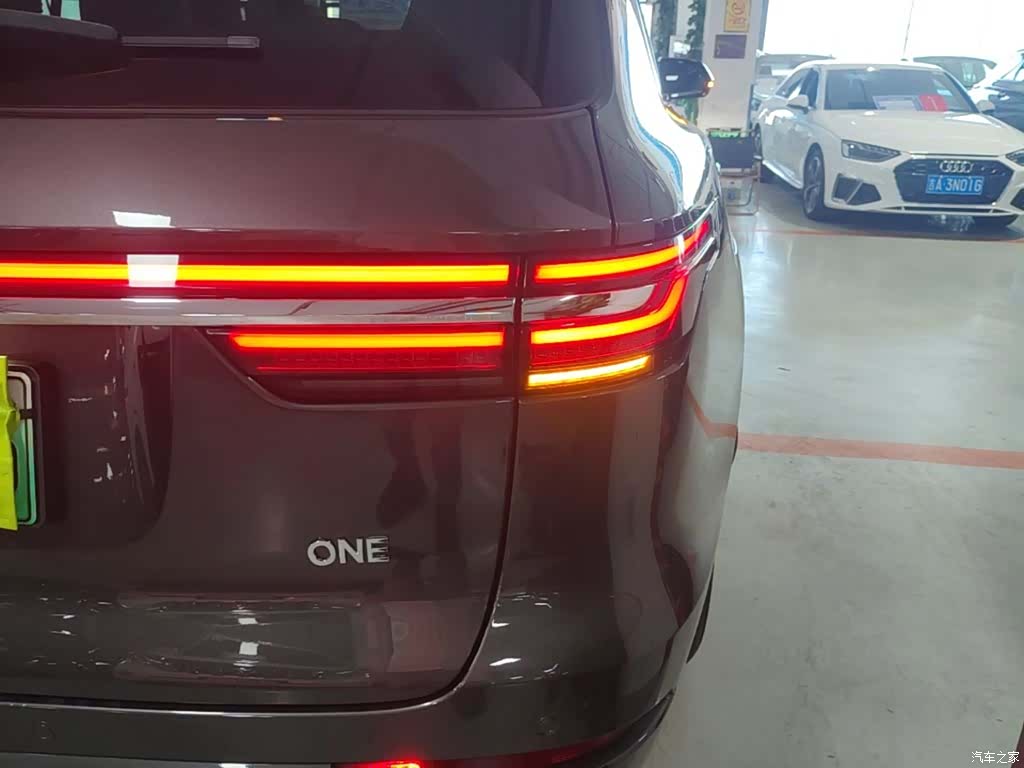 Li Auto ONE, 2022 8