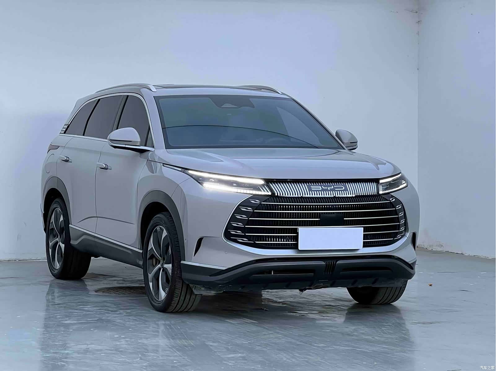 BYD 07, 2023 3