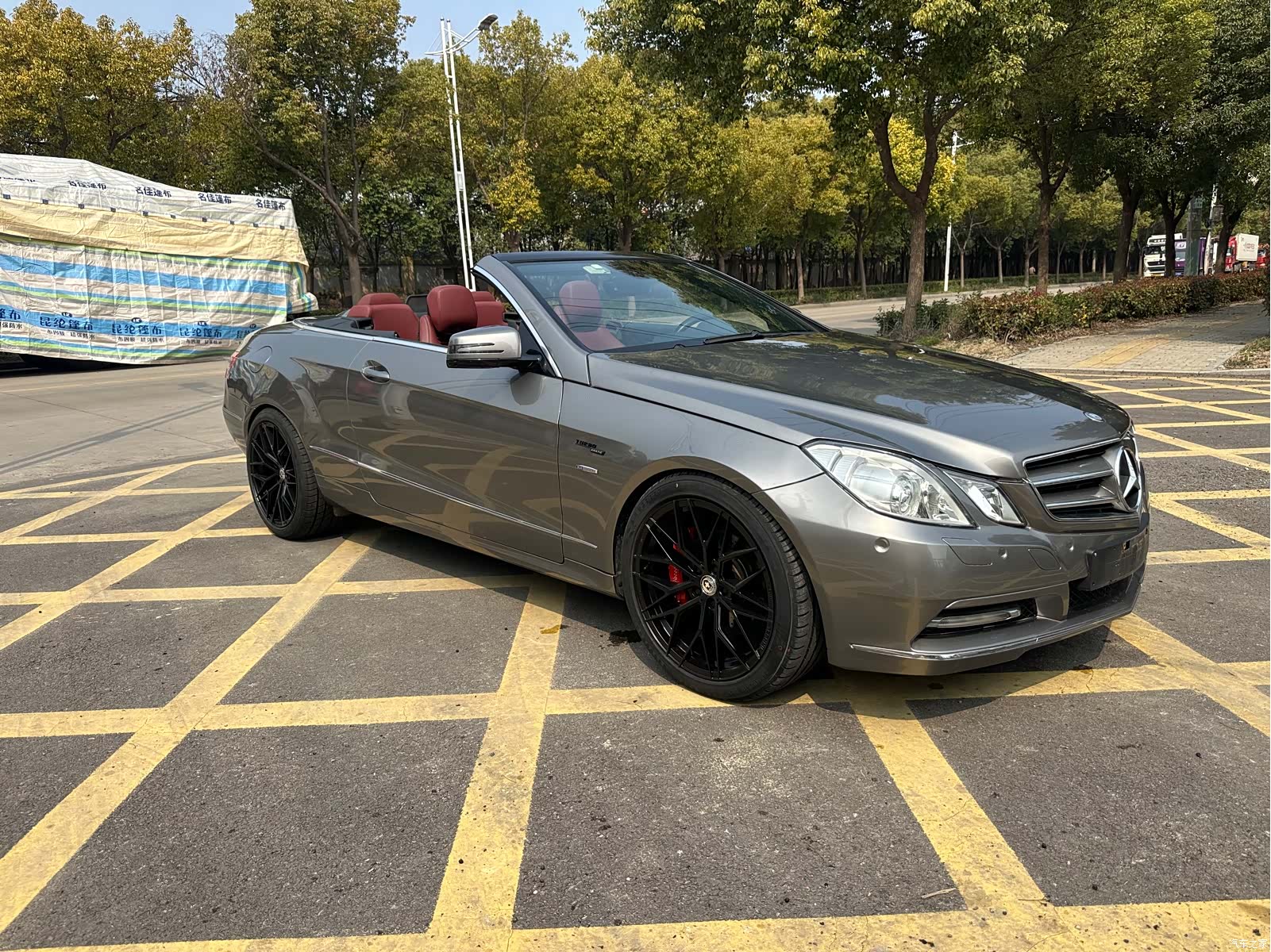 Mercedes-Benz E-Class, 2011 10