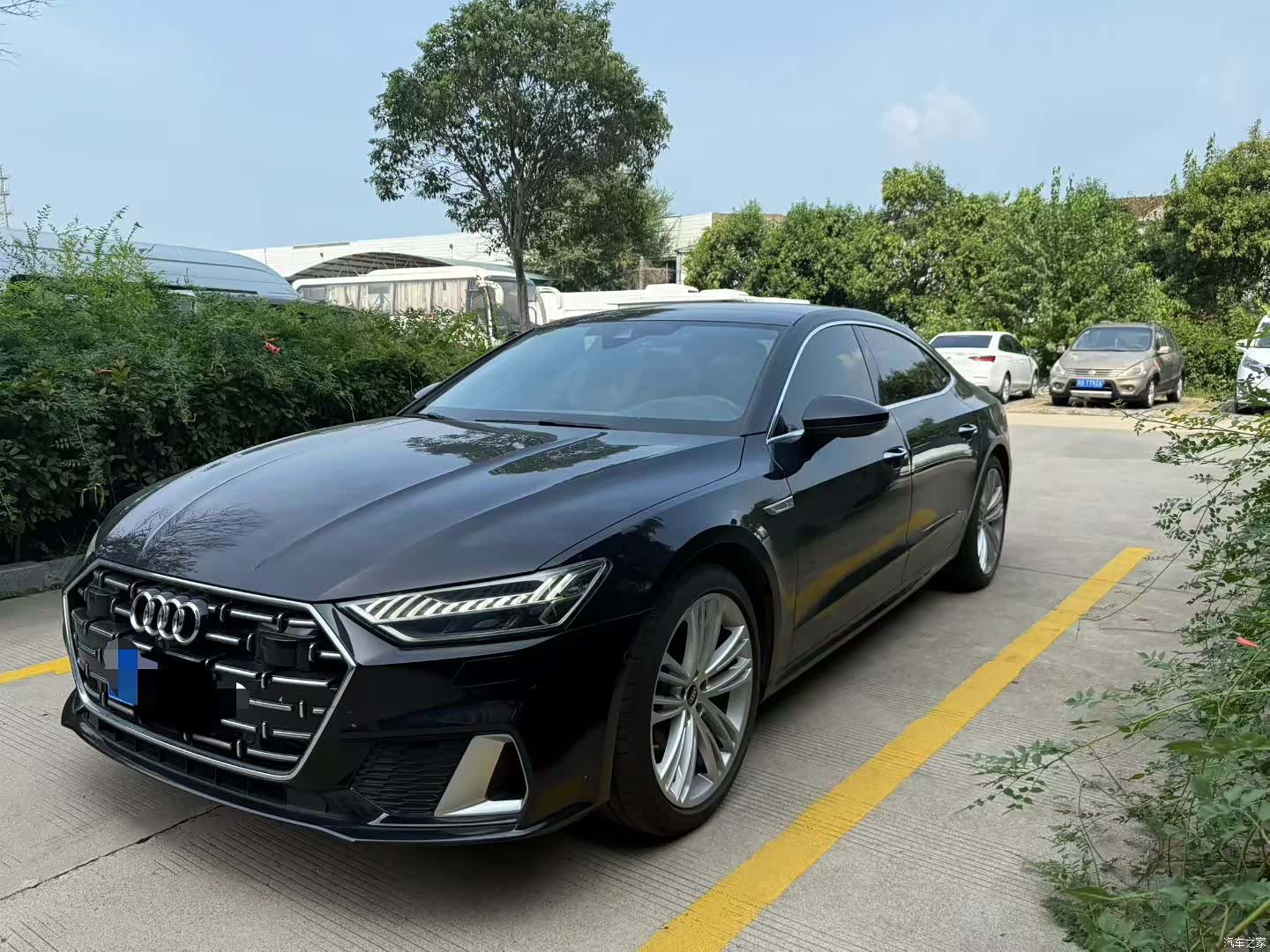 Audi A7L, 2024 1