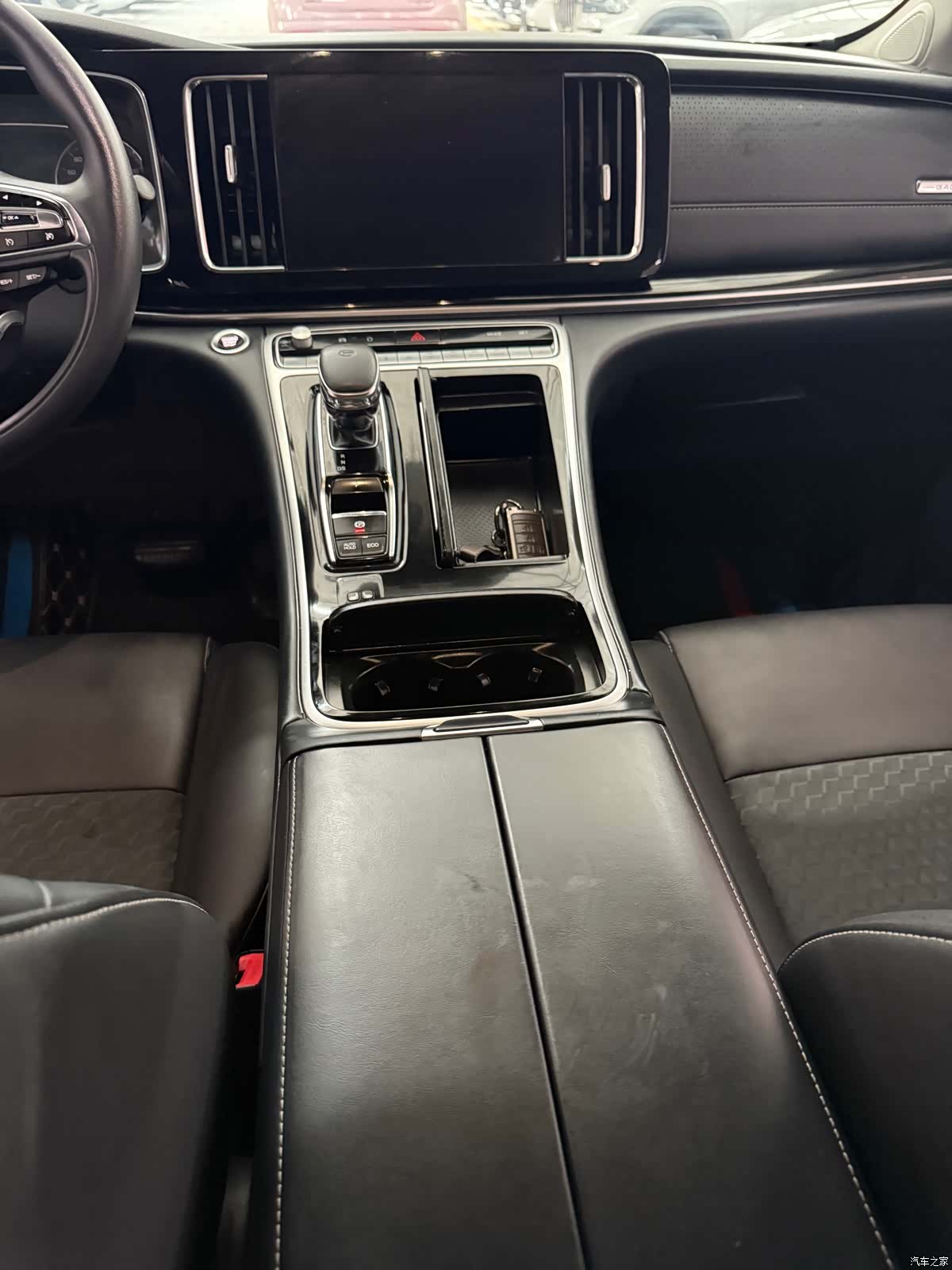 Trumpchi M8, 2023 13