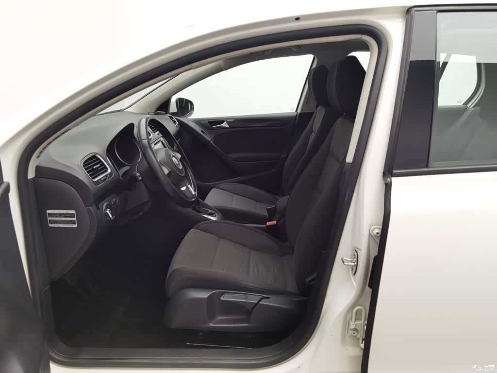 Volkswagen Golf, 2012 10