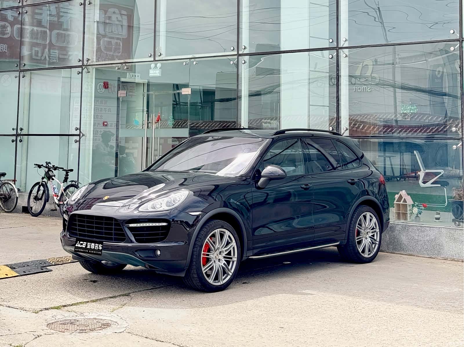 Porsche Cayenne, 2010 1