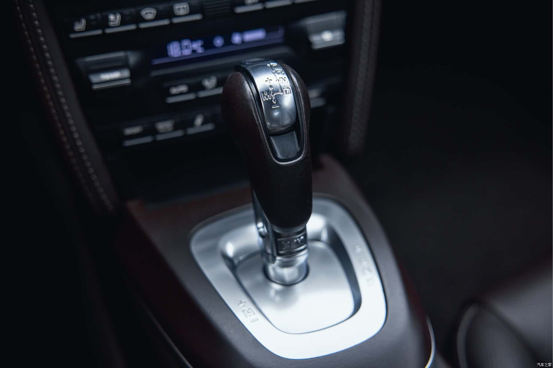 Porsche 911, 2011 16