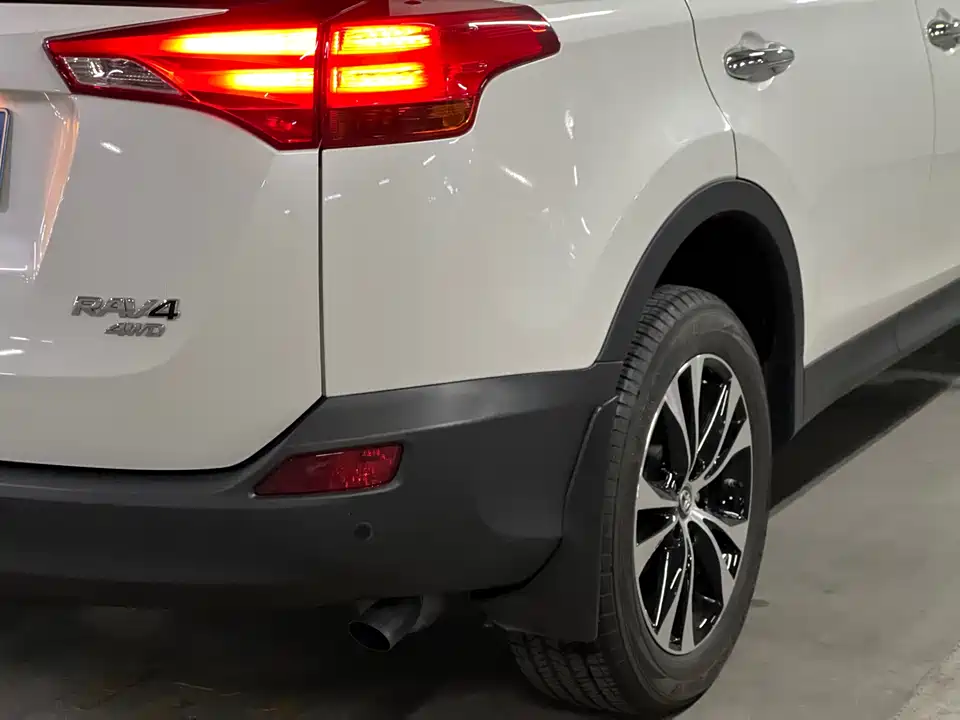 Toyota RAV4 Rongfang