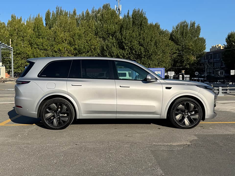 Li Auto Ideal L9