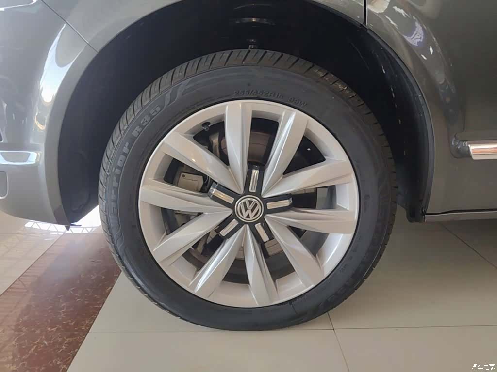 Volkswagen 7, 2017 23