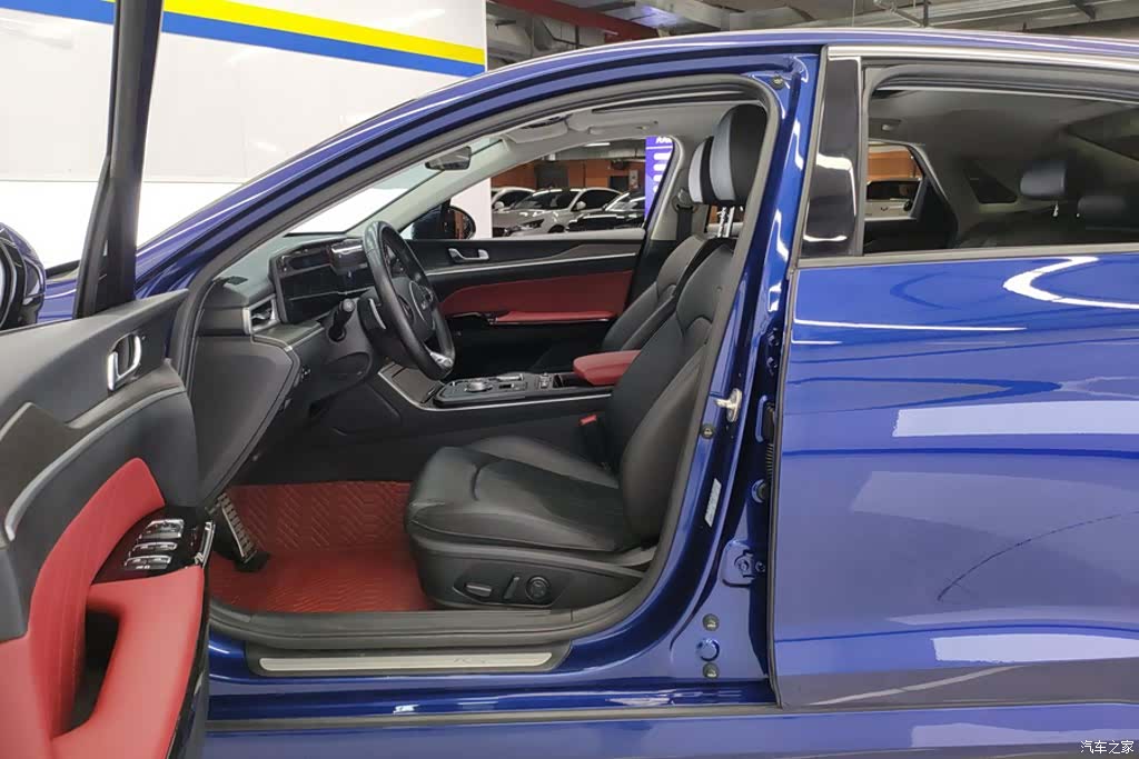 Kia K5, 2022 9