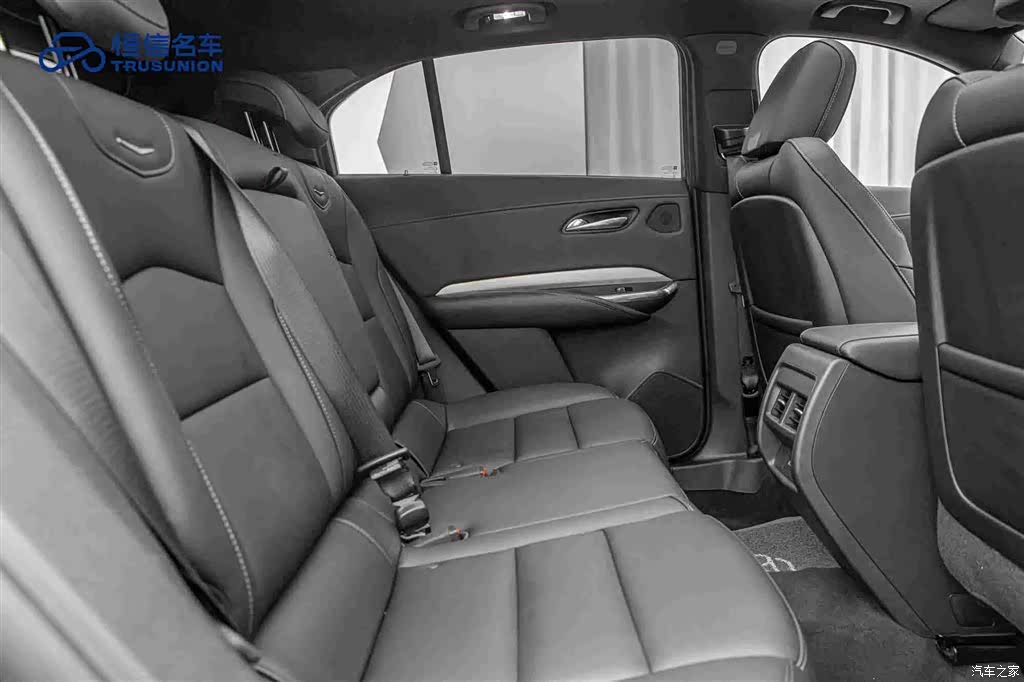 Cadillac XT4, 2023 16