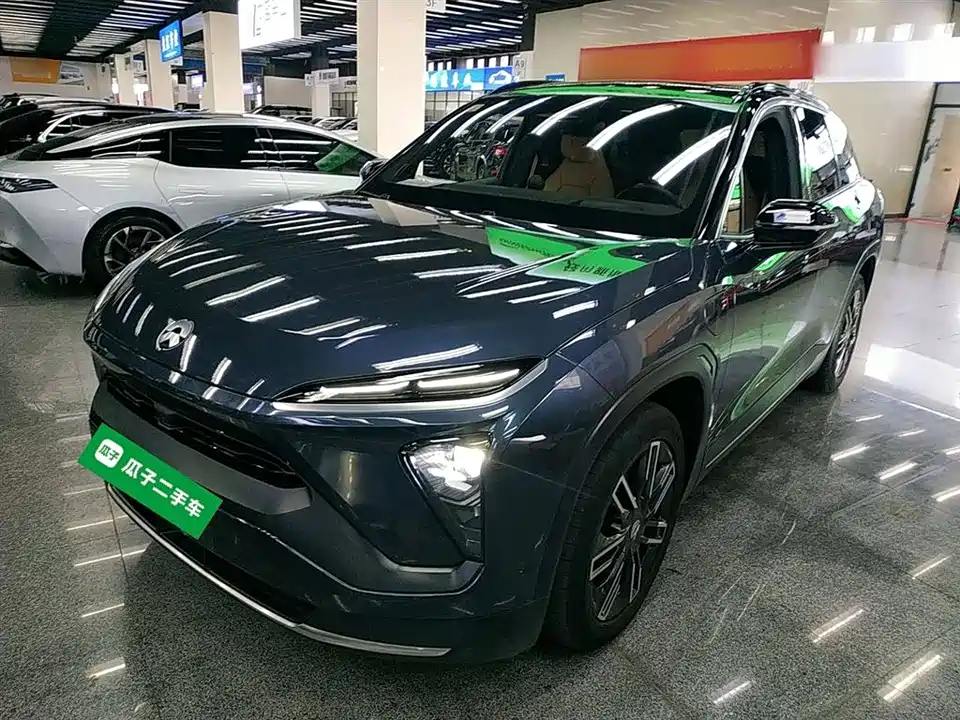 NIO ES6