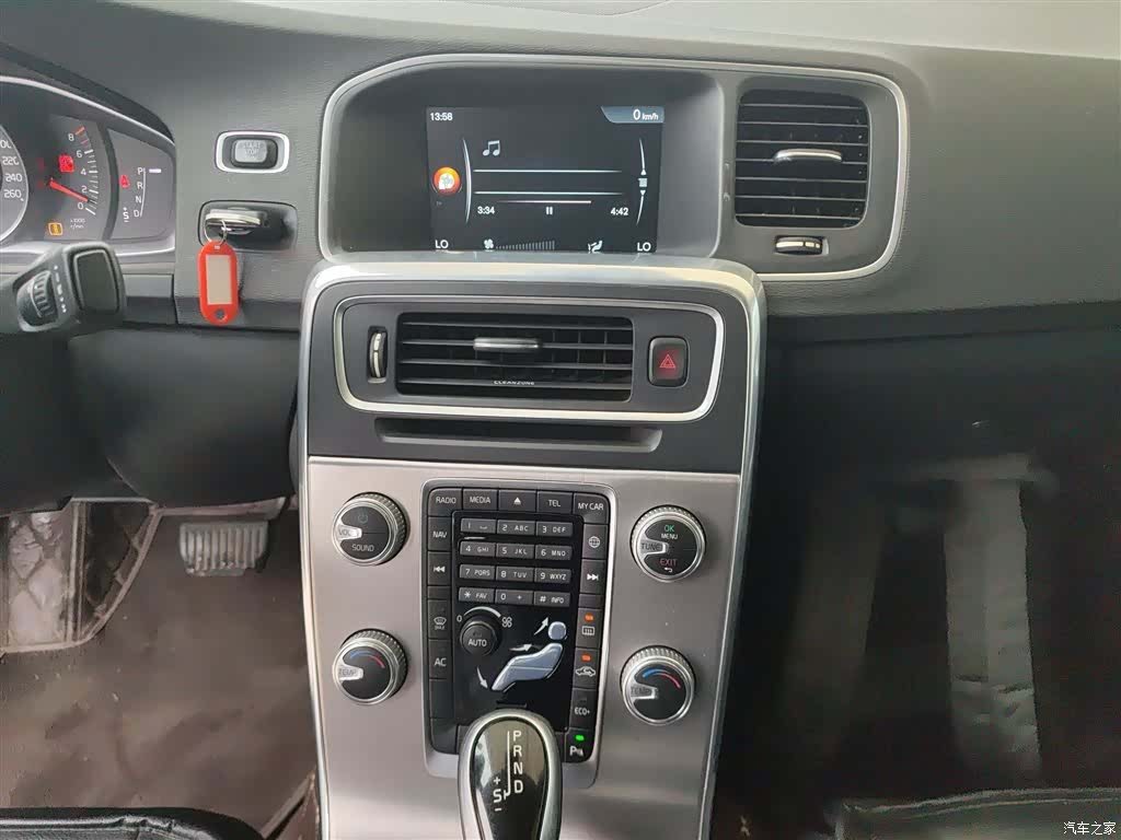 Volvo S60, 2016 9