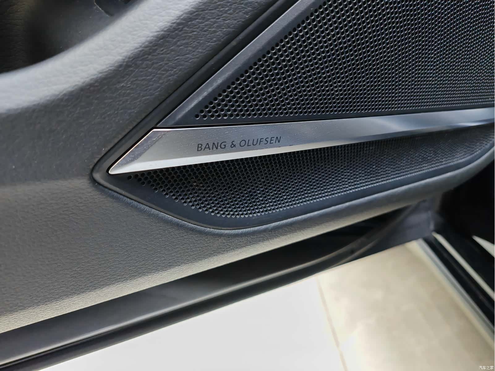 Audi A8L, 2021 4