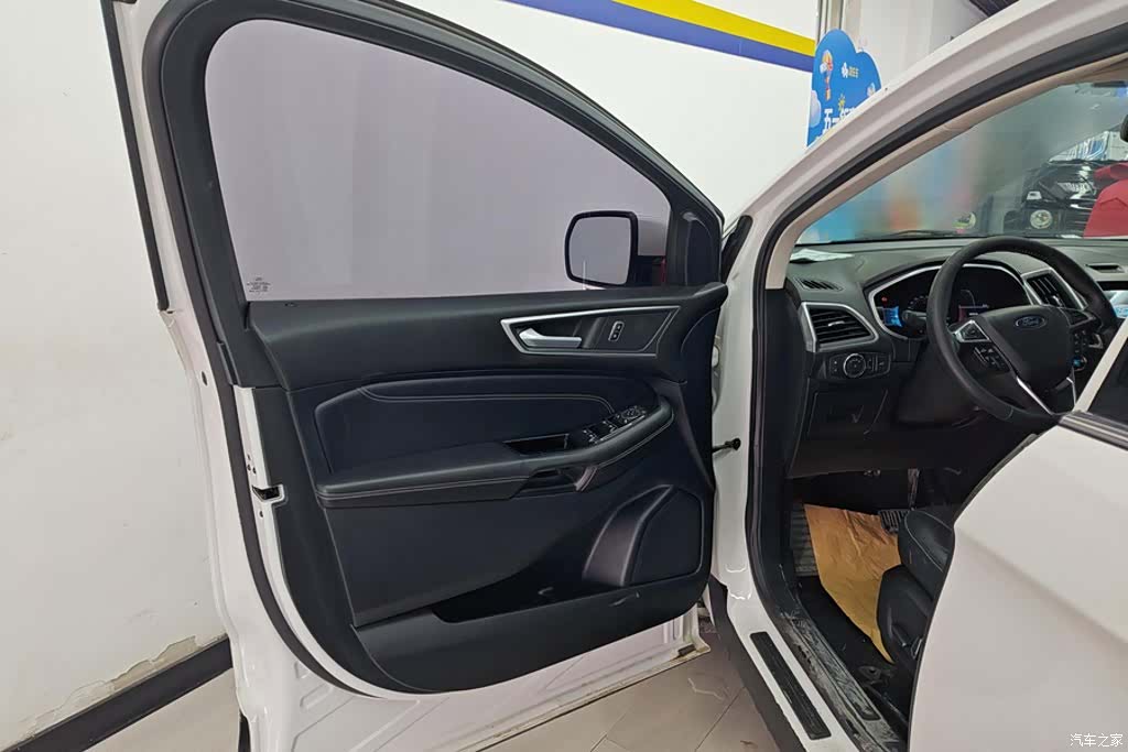 Ford Edge, 2017 7