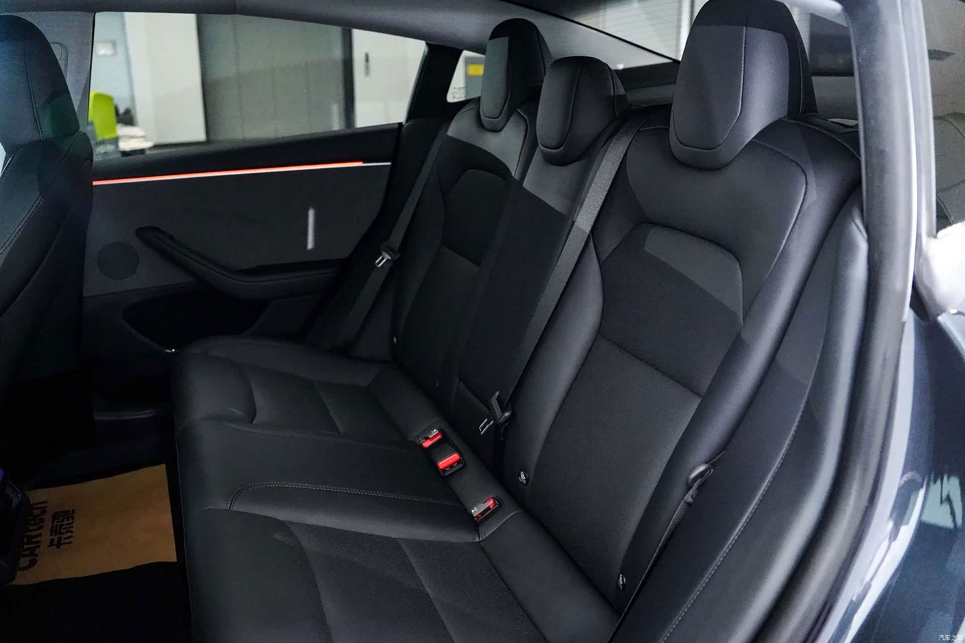 Tesla Model 3, 2024 6