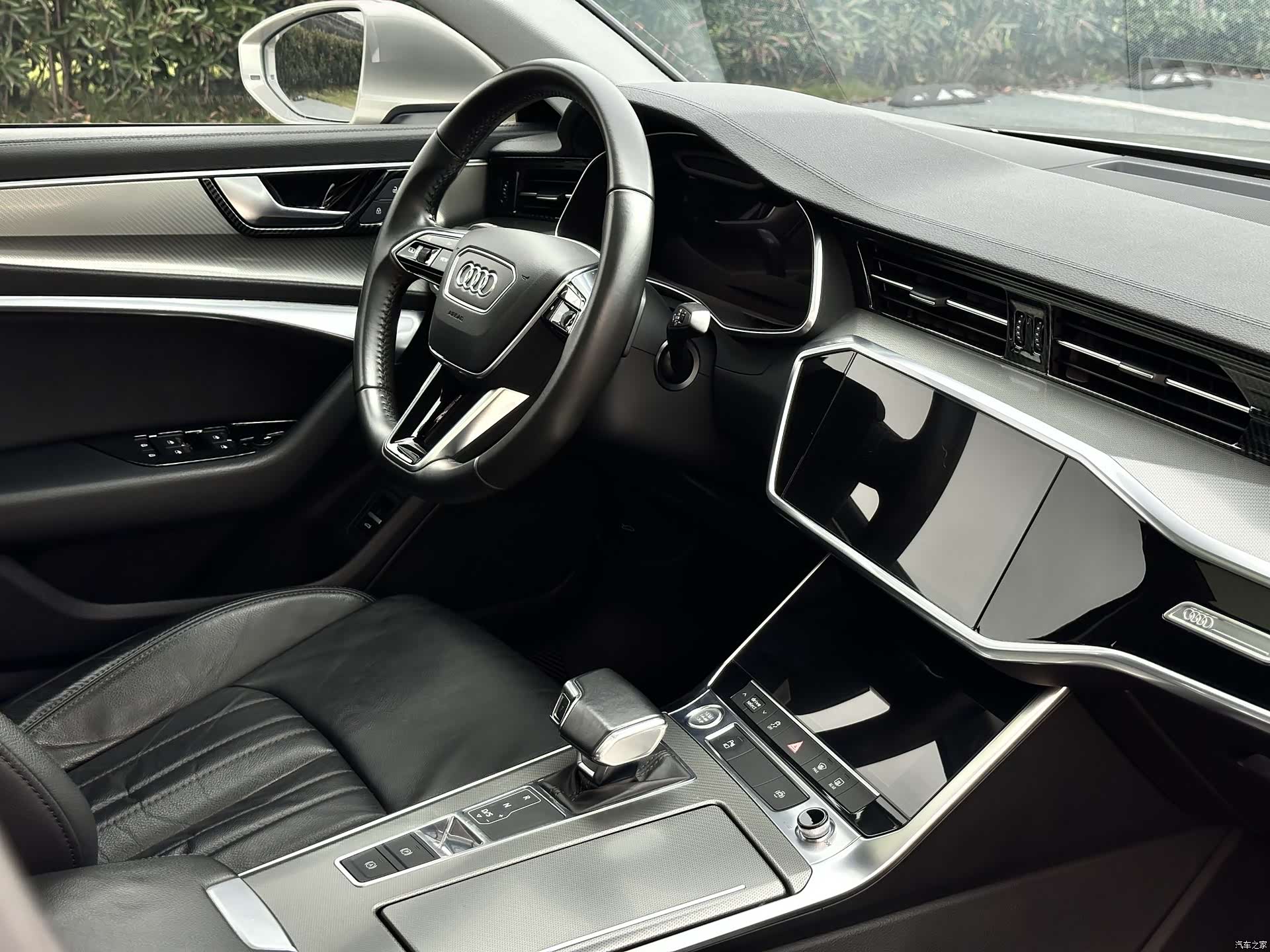 Audi A6L, 2020 10