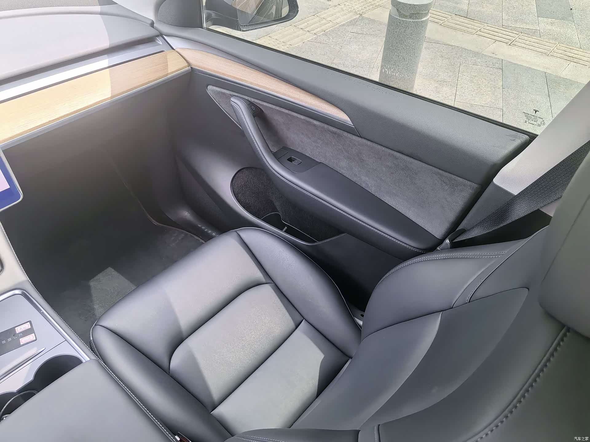 Tesla Model Y, 2023 8