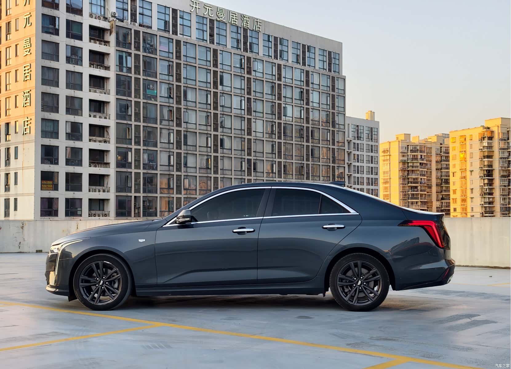 Cadillac CT4, 2022 8