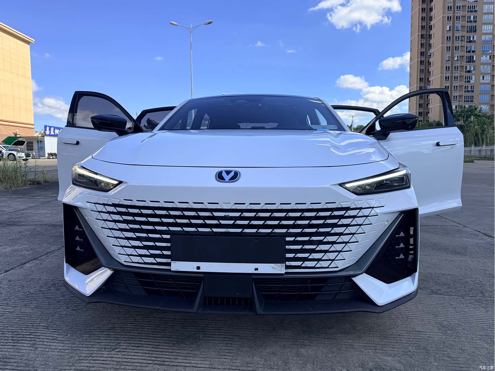 Changan UNI-V, 2023 22