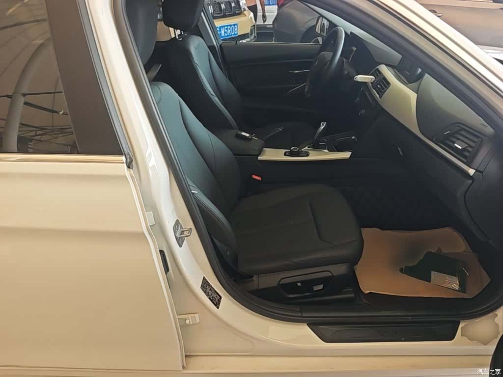 BMW 3 Series, 2015 25